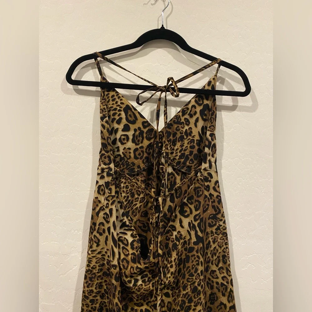 Vonda Leopard Maxi - Picture 8 of 11